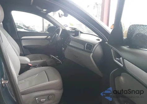 2018 Audi Q3 2.0T Premium/2.0T Sport Premium z USA, uszkodzony, nr VIN WA1BCCFS5JR019953